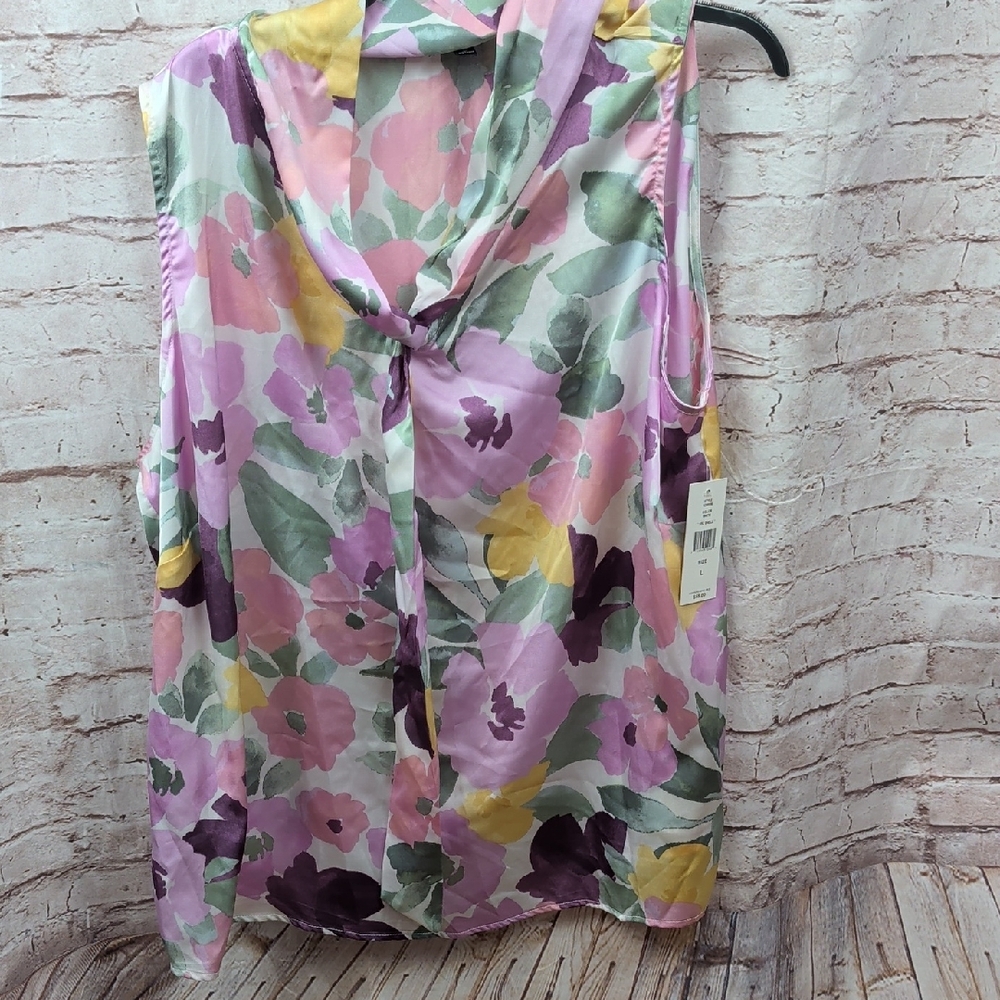 Floral Sleeveless Women's Top Large New Nwt